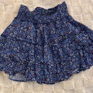 Chic Floral Mini Skort in Blue